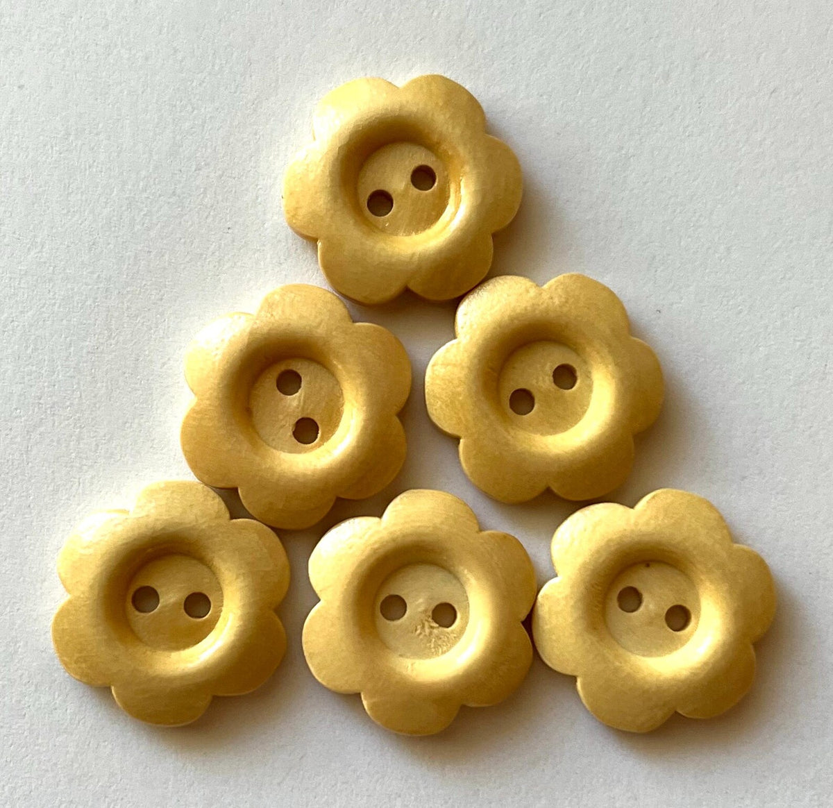Rustic Flower Wooden Buttons, 20mm, Sewing Supplies